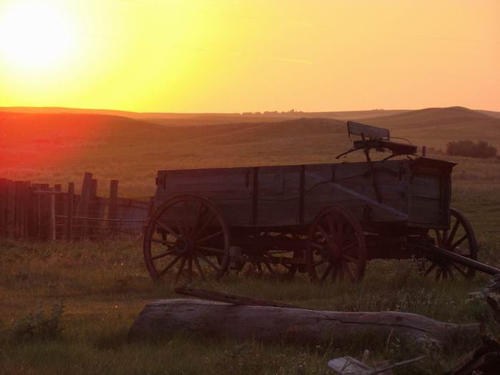 this wagon is at the "kuntz ranch"